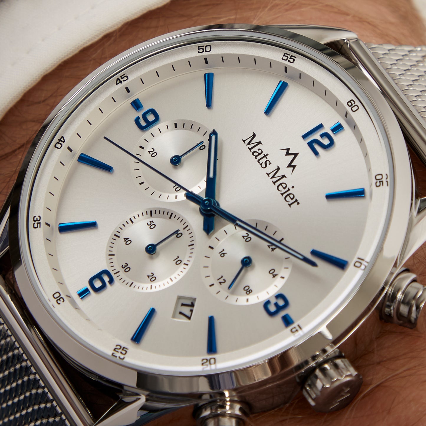 Grand Combin chronograph mens watch and watch box gift set