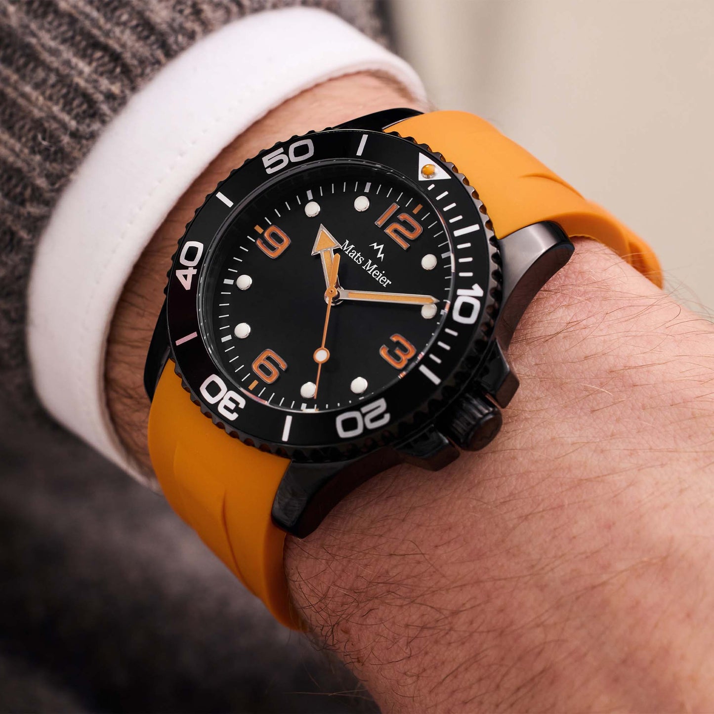 Grand Combin chronograph mens watch and watch box gift set