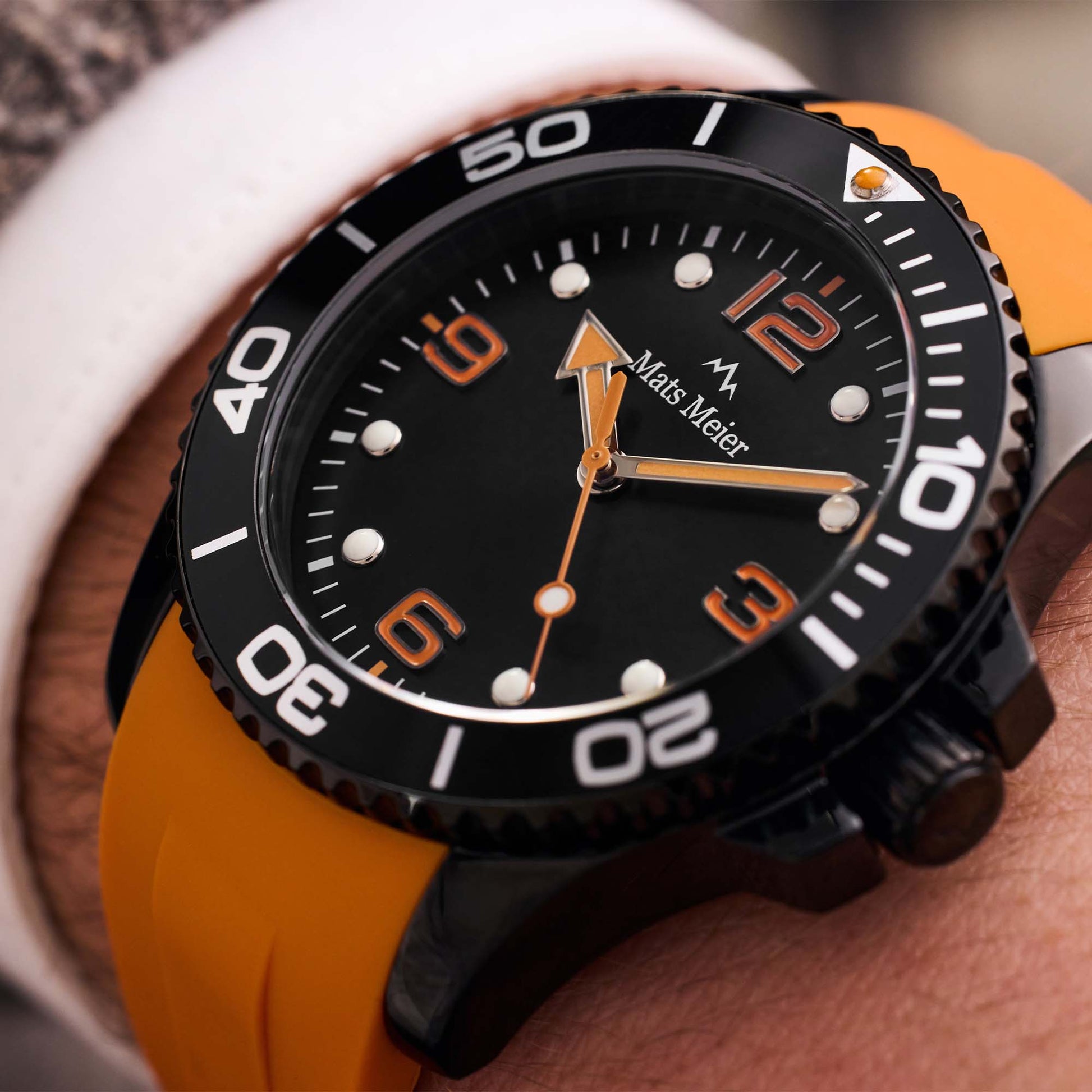 Grand Combin chronograph mens watch and watch box gift set