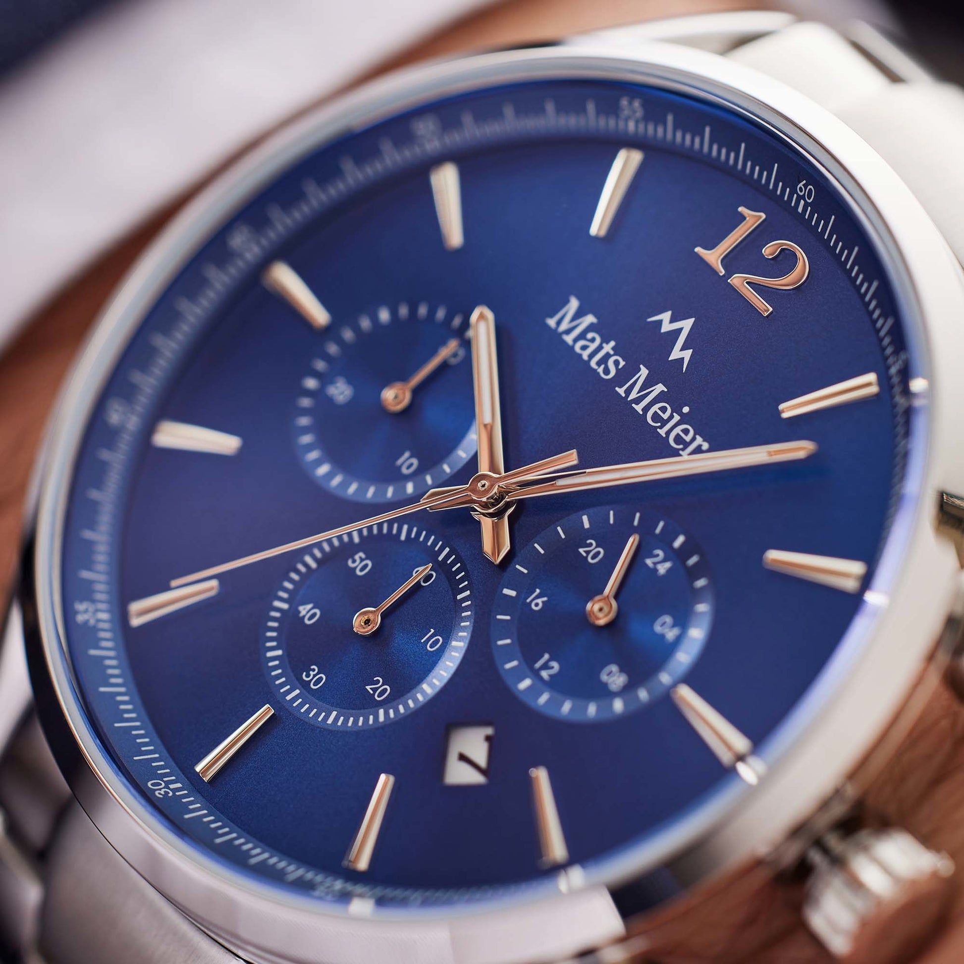 Grand Cornier chronograph mens watch blue / silver colored   