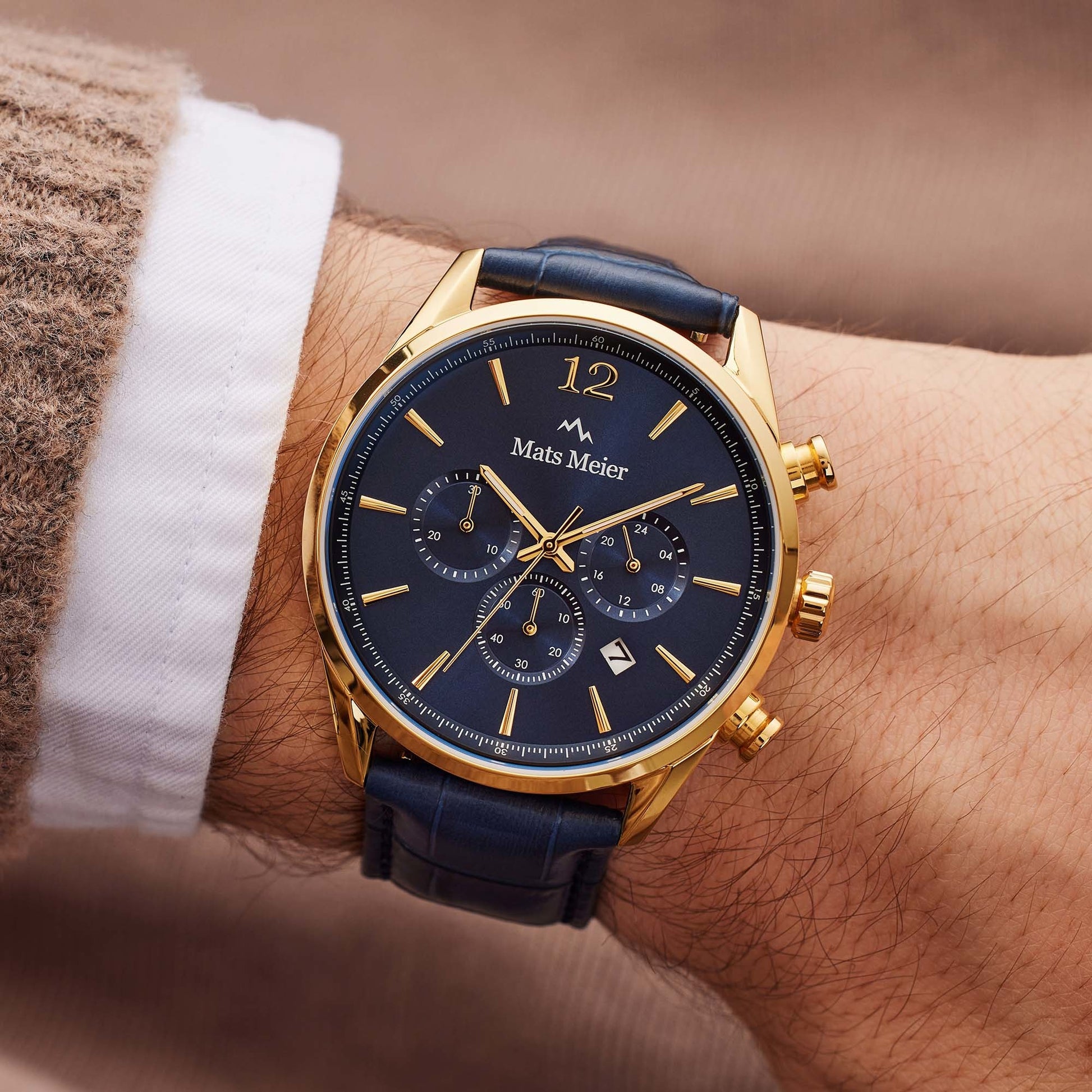 Grand Cornier chronograph mens watch blue / gold colored   