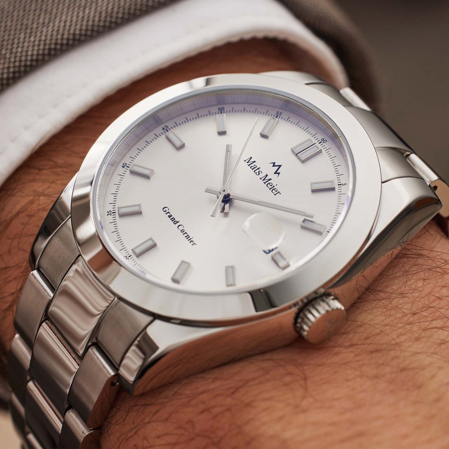 Grand Cornier mens watch silver coloured   