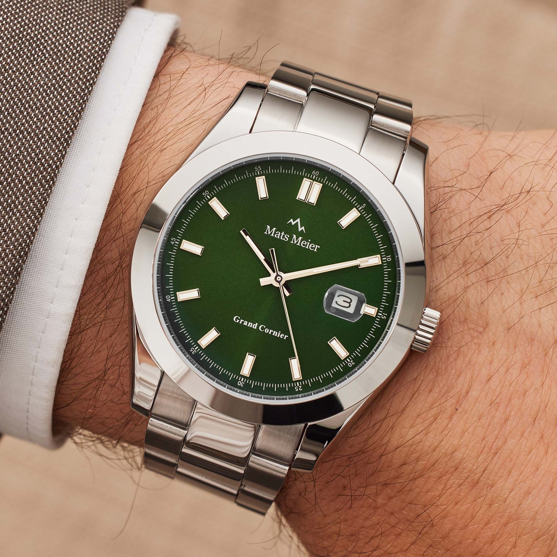 Grand Cornier mens watch silver coloured and green   